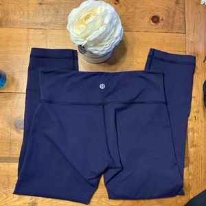 Navy Blue Lululemon Crop Leggings